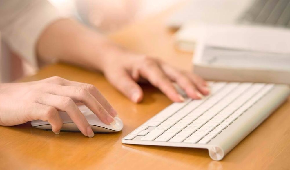 Using Your Keyboard And Mouse The Right Way To Prevent Body Pain