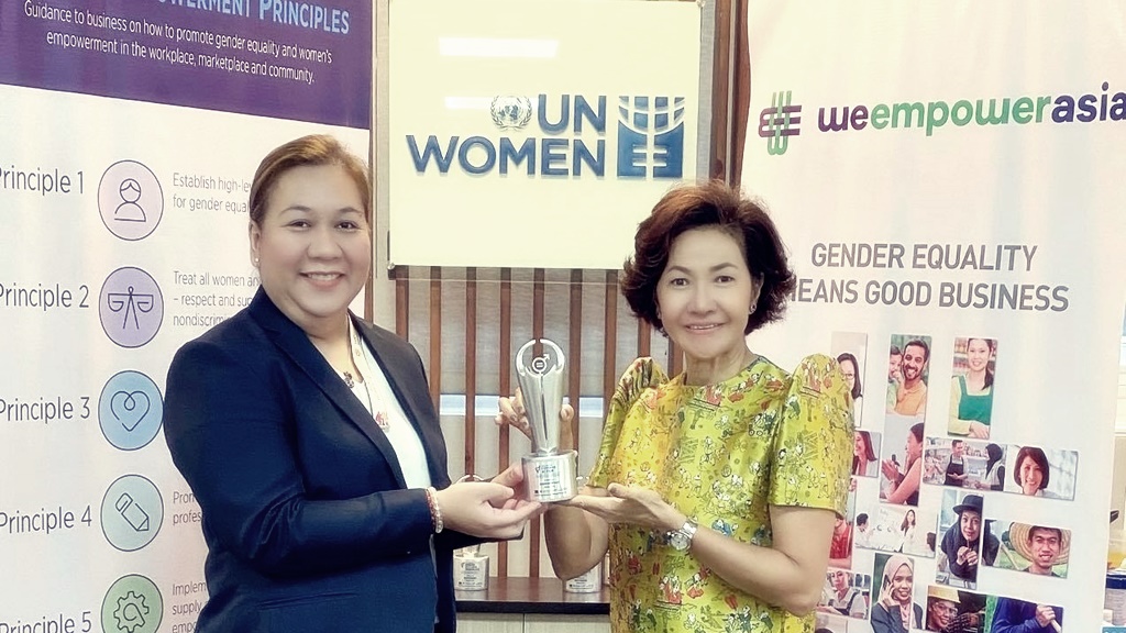 Connected Women Bags UN Women Award for Empowering Women Amid the Pandemic